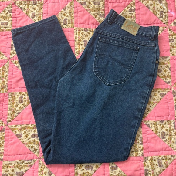 Vintage 80s Lee Overdyed Blue Highwaisted Mom Jeans 32” Waist - Picture 4 of 9